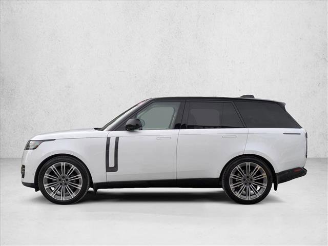 Certified 2024 Land Rover Range Rover SE image 9