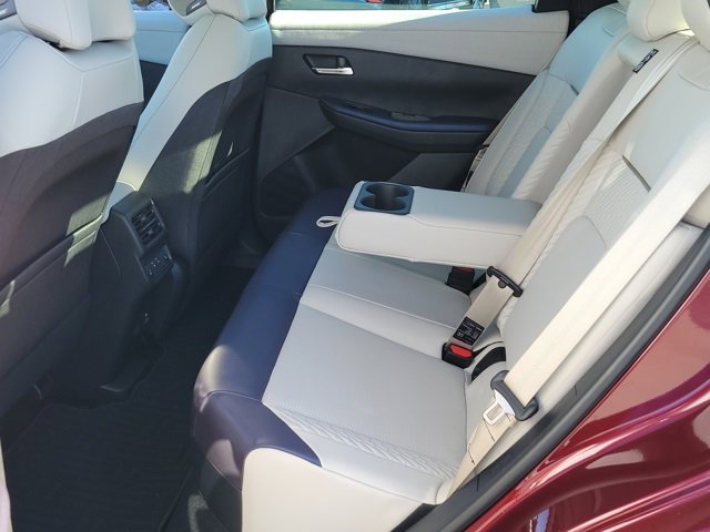 New 2026 Nissan Leaf Platinum+ w/ Cargo Package (Platinum+) image 7