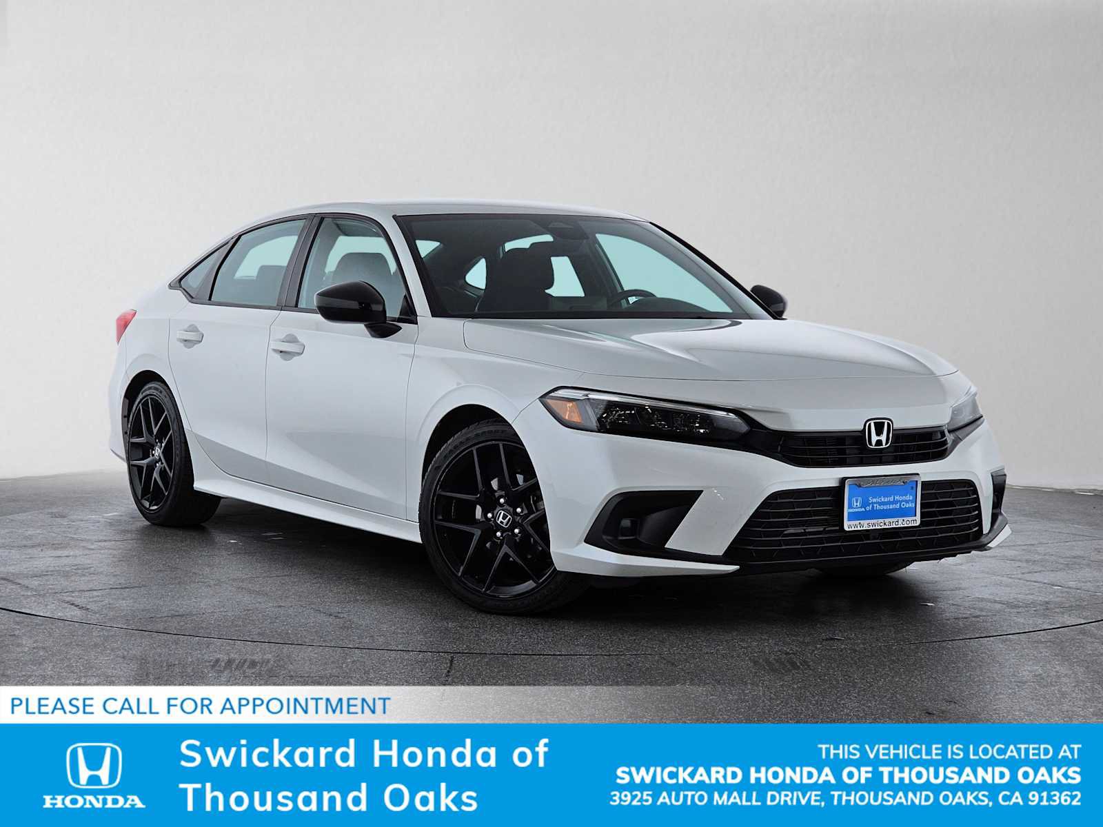 Used 2023 Honda Civic Sport image 1