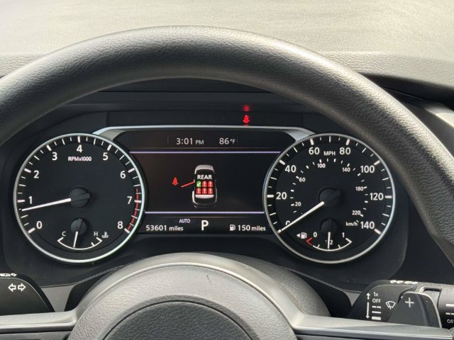 Used 2024 Nissan Pathfinder S AWD/4WD image 25