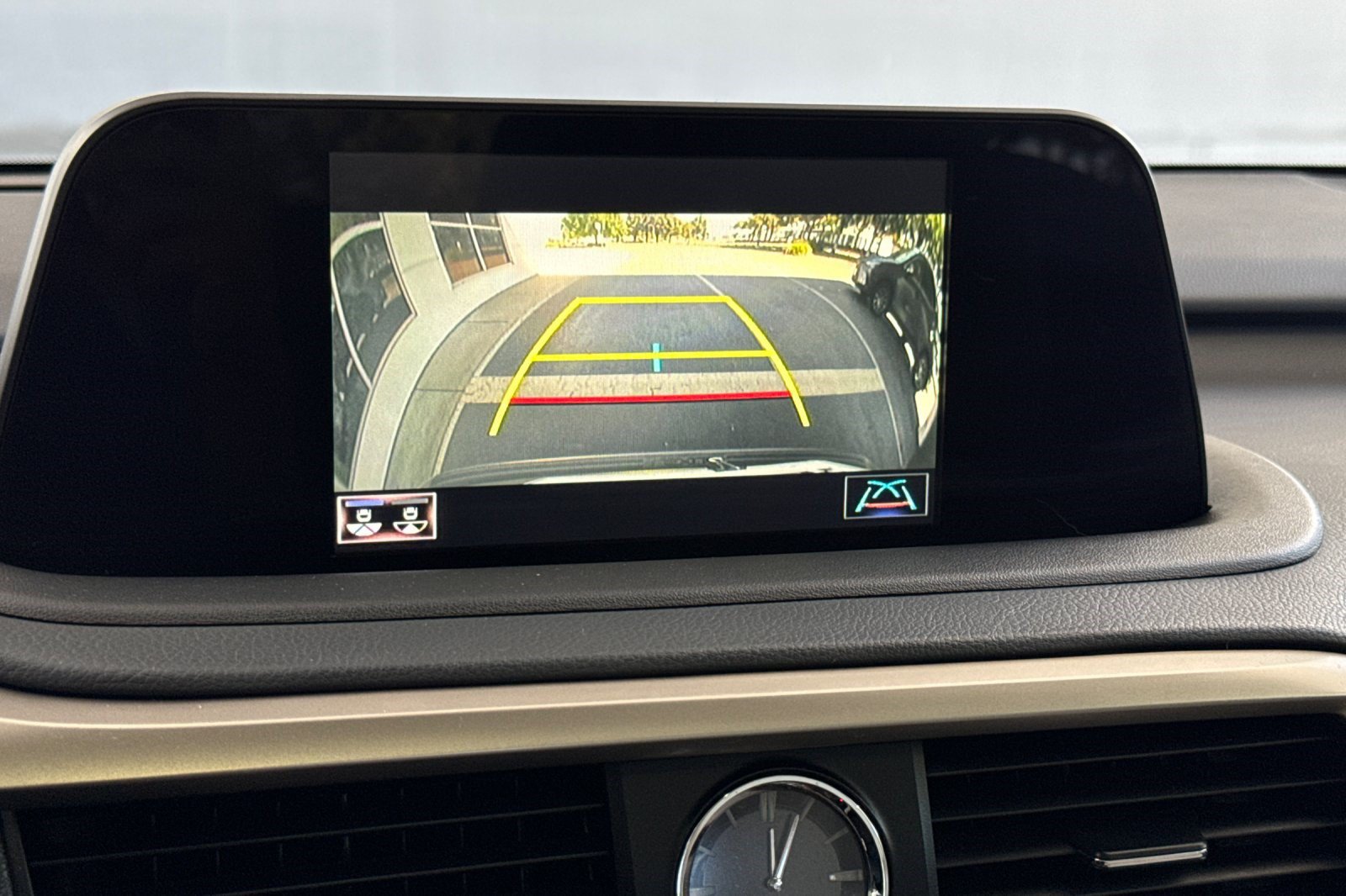 Used 2022 Lexus RX 350 FWD w/ Premium Package image 25