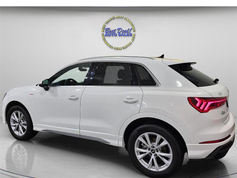 Used 2023 Audi Q3 2.0T Premium image 4