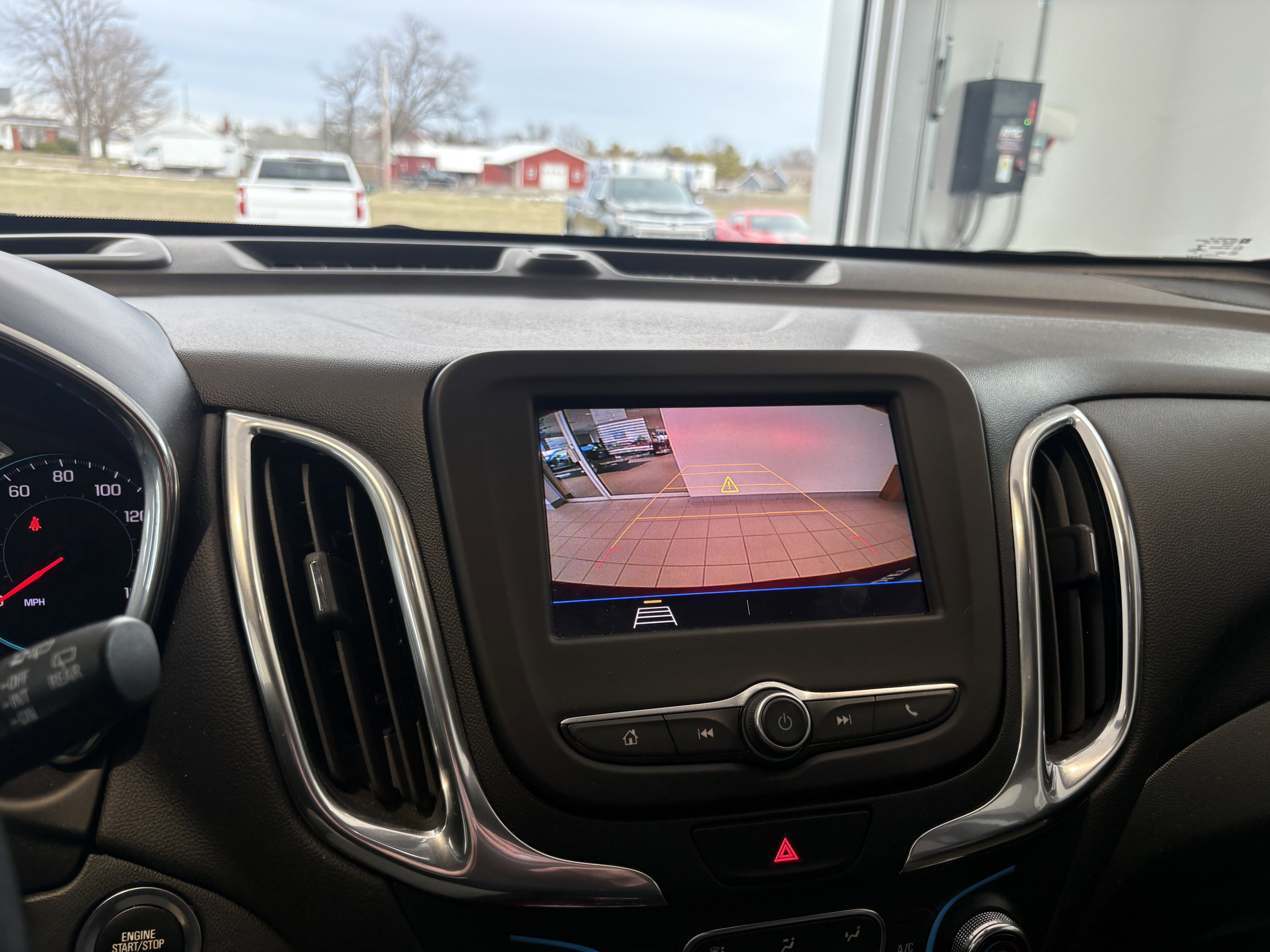 Used 2021 Chevrolet Equinox LT image 13