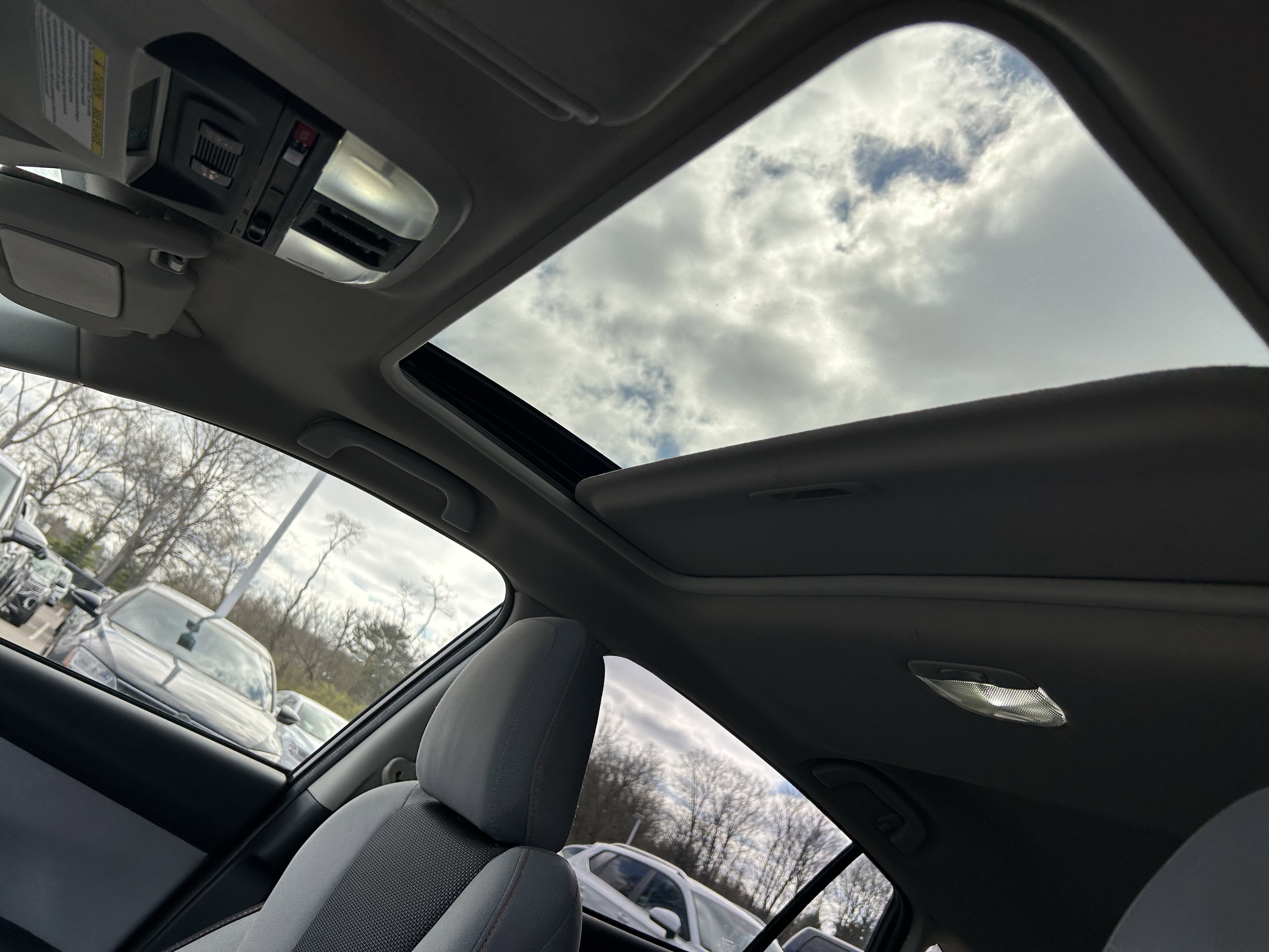 Used 2020 Subaru Crosstrek 2.0i Premium w/ Moonroof Package 2 image 24