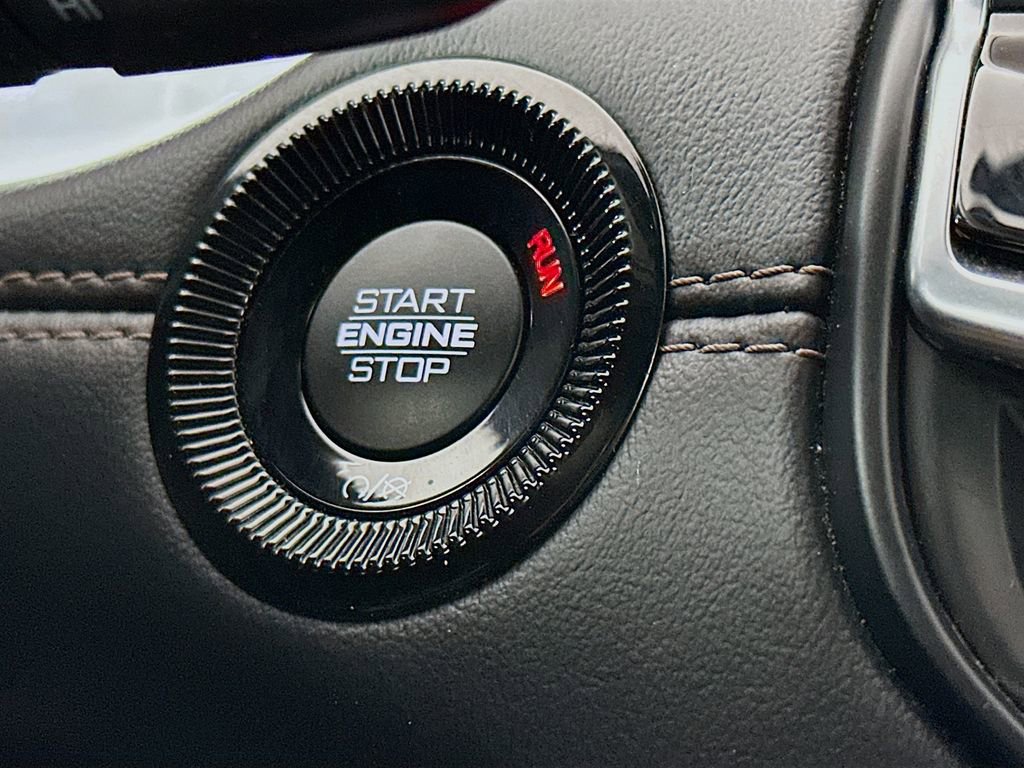 Certified 2023 Jeep Compass Limited image 23