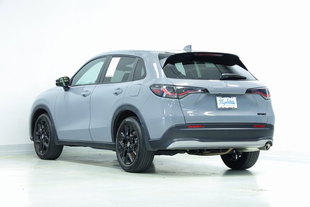 Used 2023 Honda HR-V Sport image 5