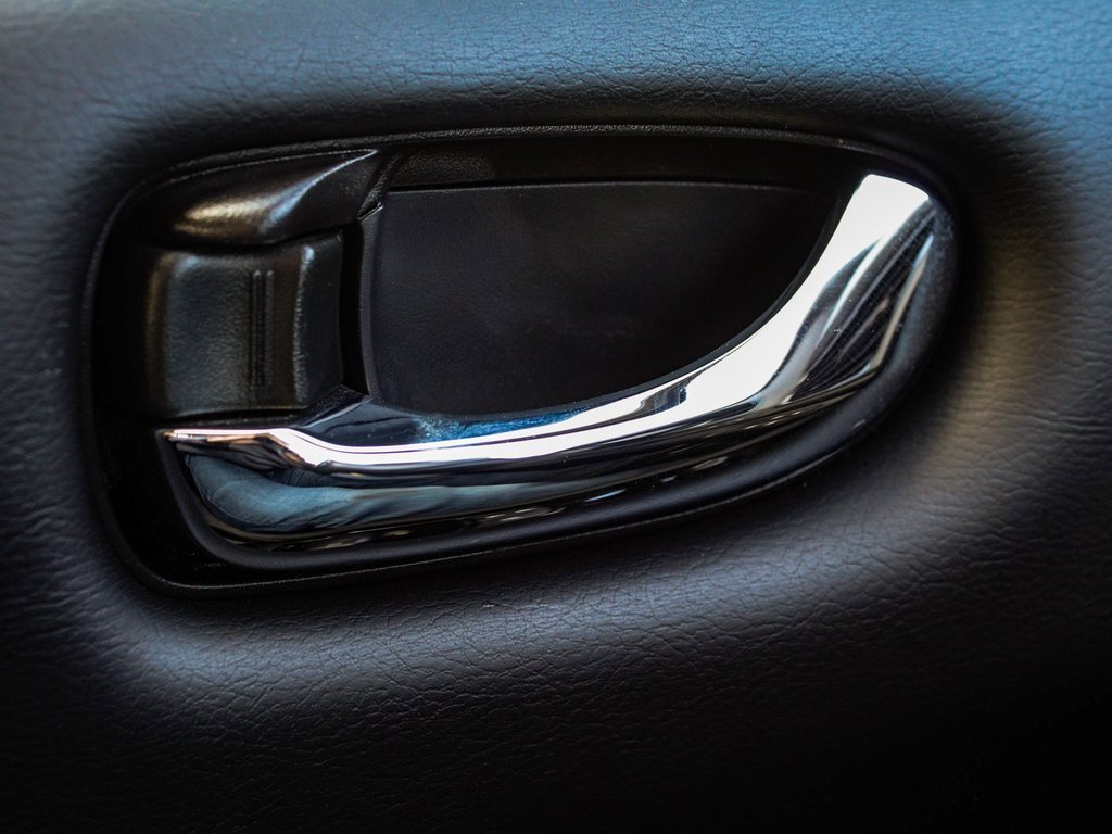 Used 2023 Nissan Leaf SV Plus image 9