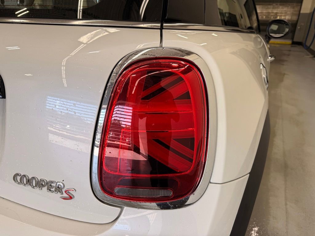 Certified 2024 MINI Cooper S FWD image 7