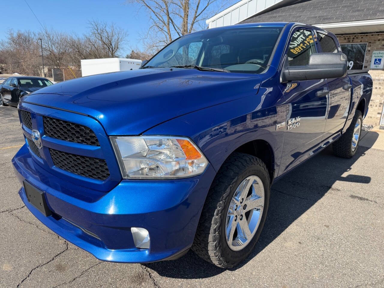 Used 2014 RAM 1500 Express AWD/4WD image 7