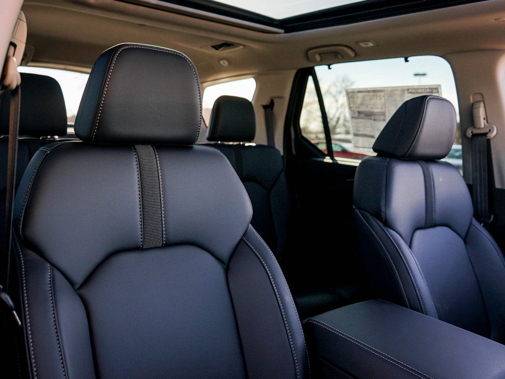 New 2025 Honda Pilot Touring image 12