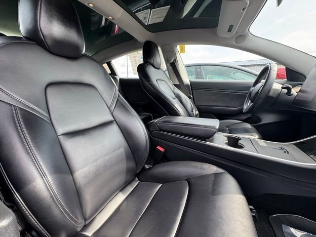 Used 2018 Tesla Model 3 Long Range image 15