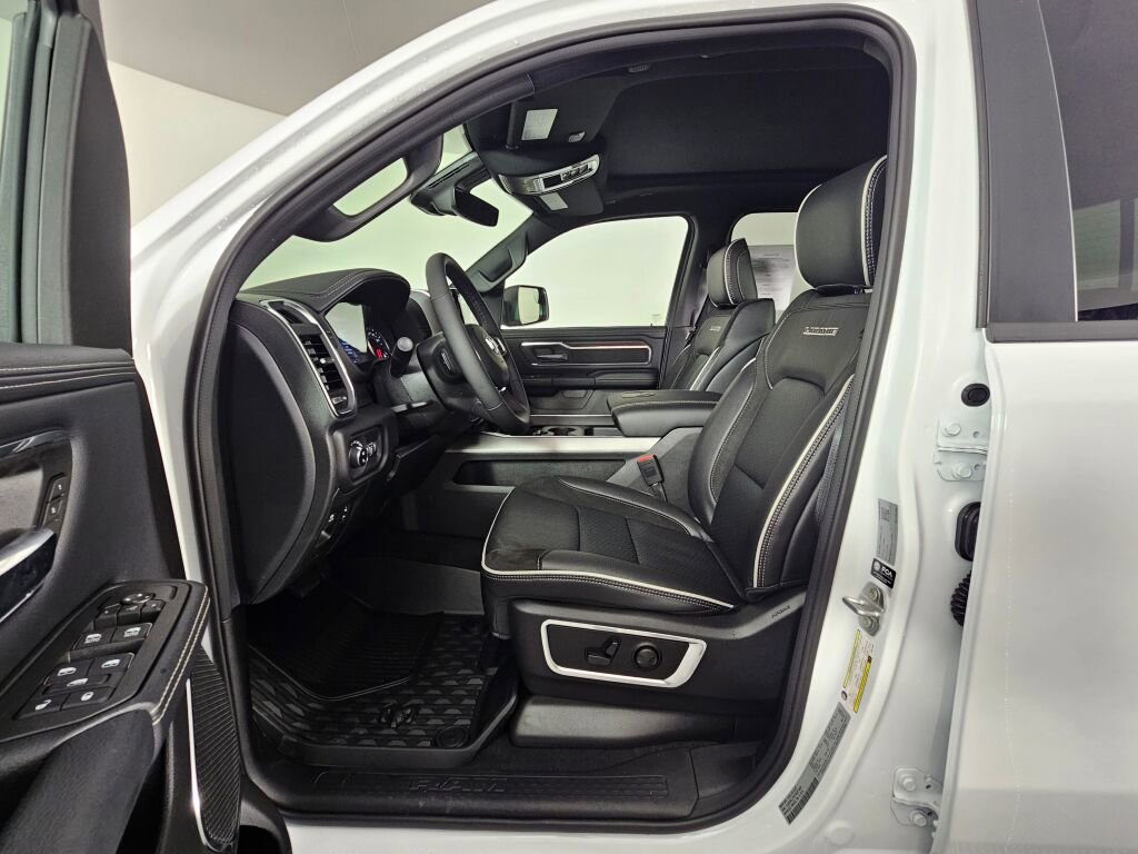 New 2026 RAM 1500 Laramie w/ Laramie Preferred Package AWD/4WD image 18