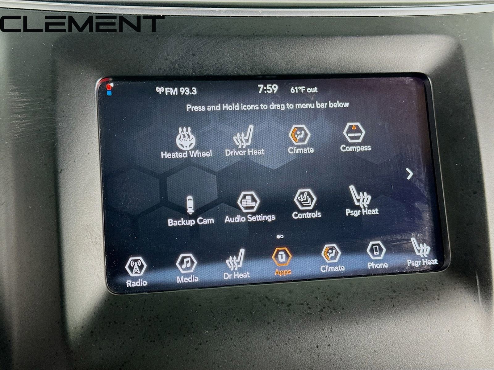 Used 2019 Jeep Cherokee Latitude w/ Cold Weather Group image 19