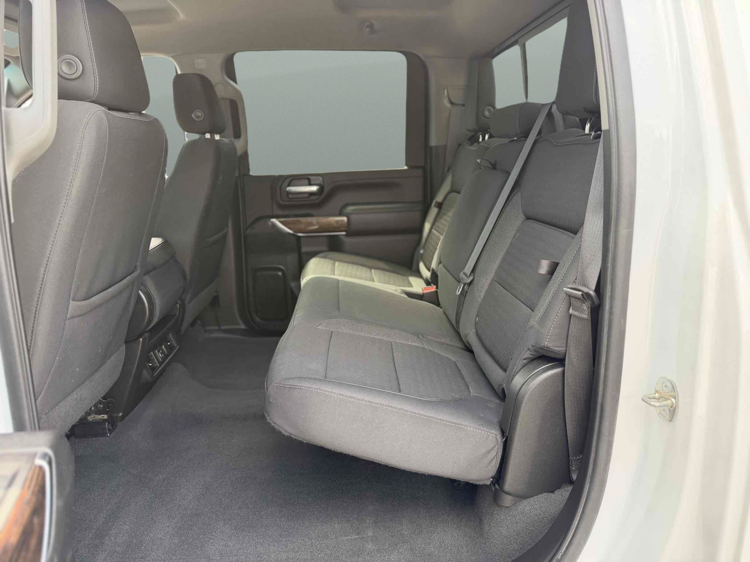 Used 2022 GMC Sierra 2500 SLE w/ Preferred Package AWD/4WD image 12