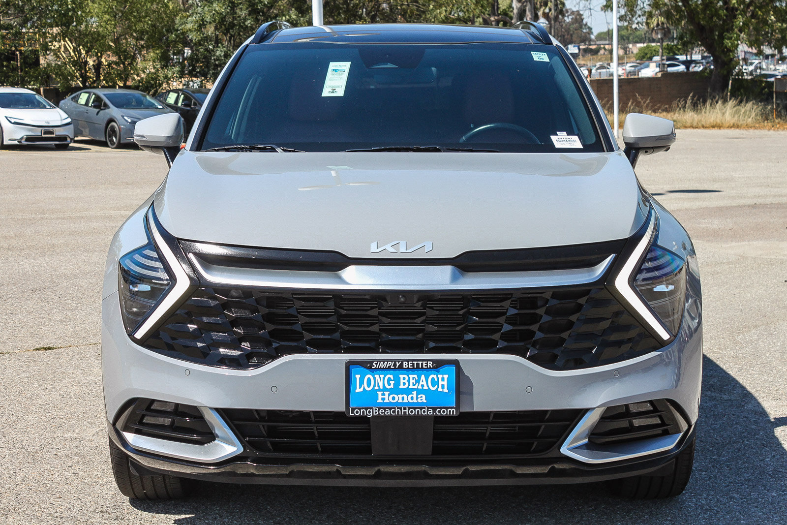 Used 2023 Kia Sportage SX image 2