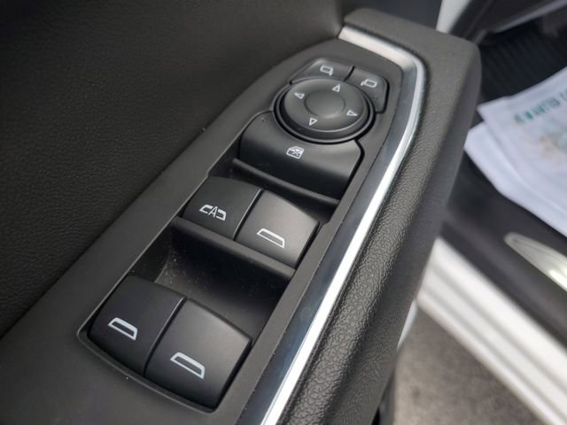 Used 2024 Chevrolet Silverado 1500 LT image 25