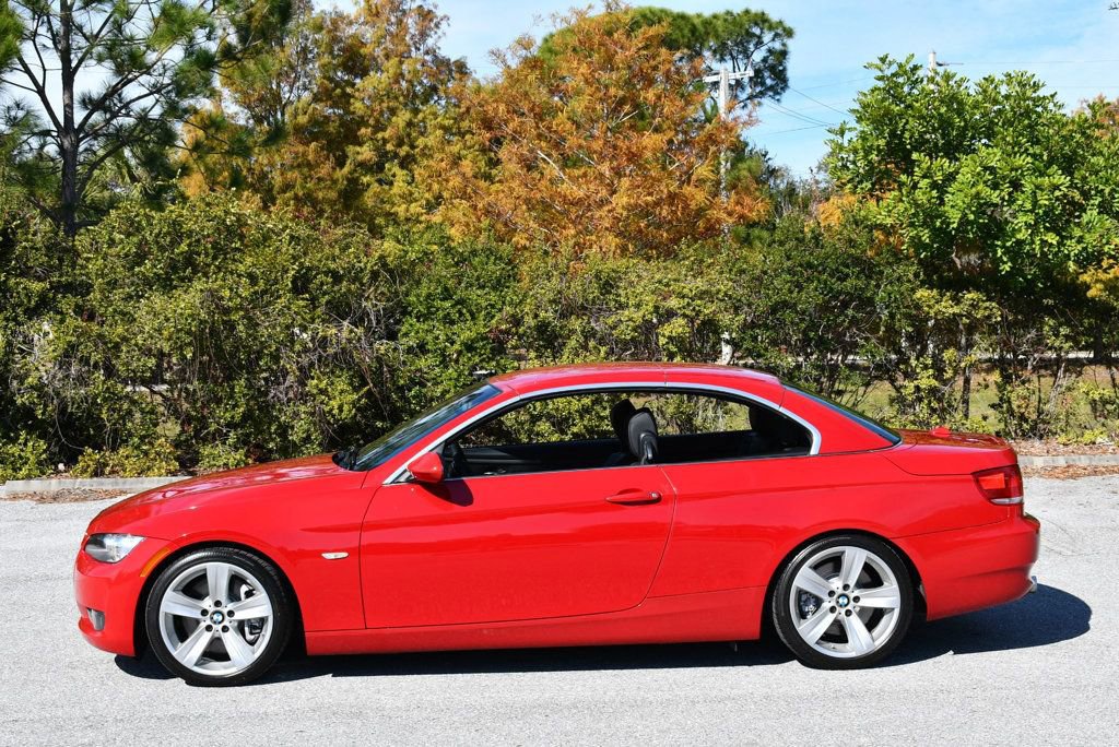 Used 2008 BMW 335i Convertible image 31