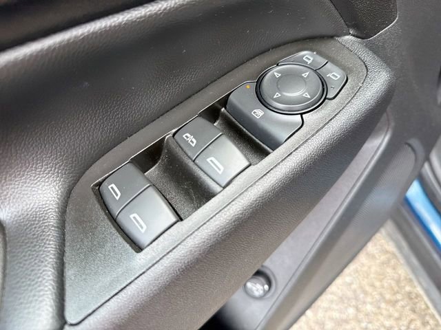 Used 2020 Chevrolet Equinox LT w/ Driver Convenience Package FWD image 13