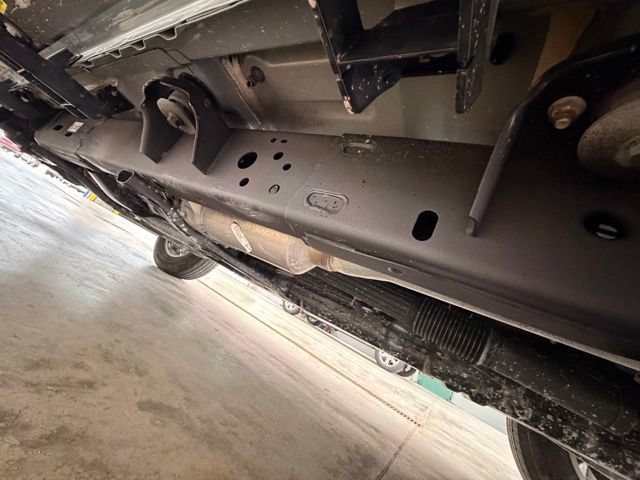 Used 2024 Jeep Wrangler Unlimited Sahara w/ Technology Group AWD/4WD image 48