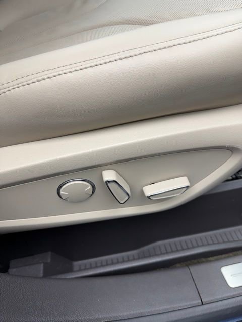 Used 2018 Lincoln MKX Reserve w/ Cargo Utility Package AWD/4WD image 47