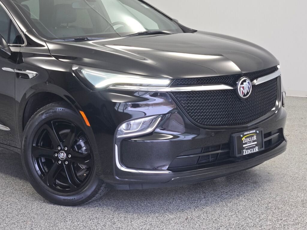 Used 2023 Buick Enclave Essence w/ Experience Buick Package video 2