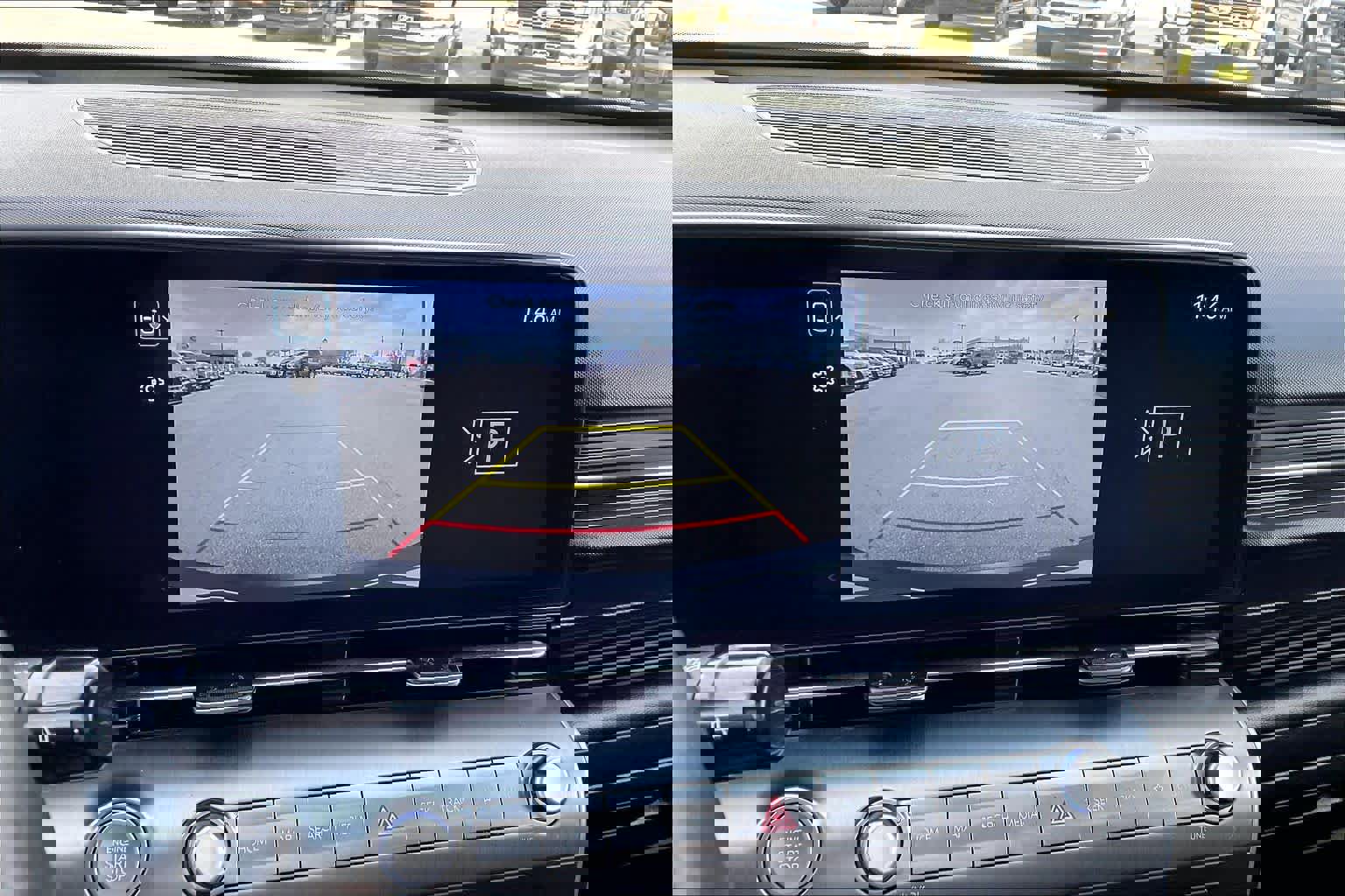 Used 2025 Hyundai Kona SEL FWD image 26