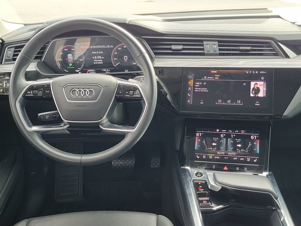 Certified 2024 Audi Q8 e-tron Premium Plus AWD/4WD image 20