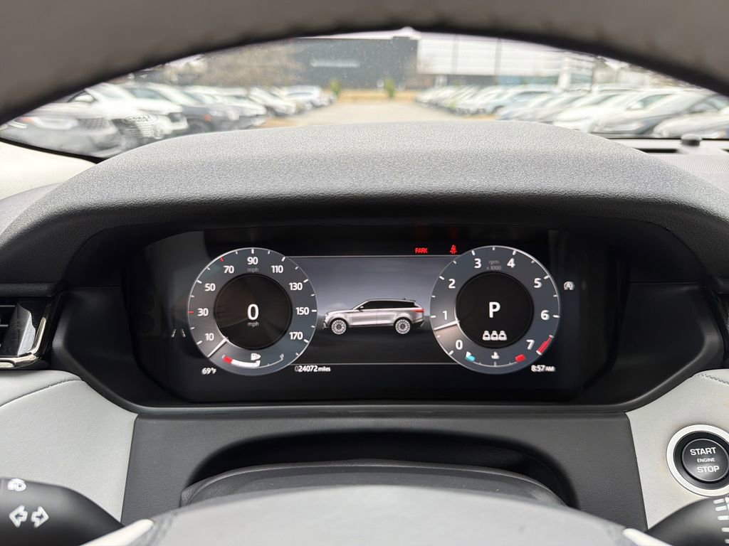Used 2025 Land Rover Range Rover Velar S image 26