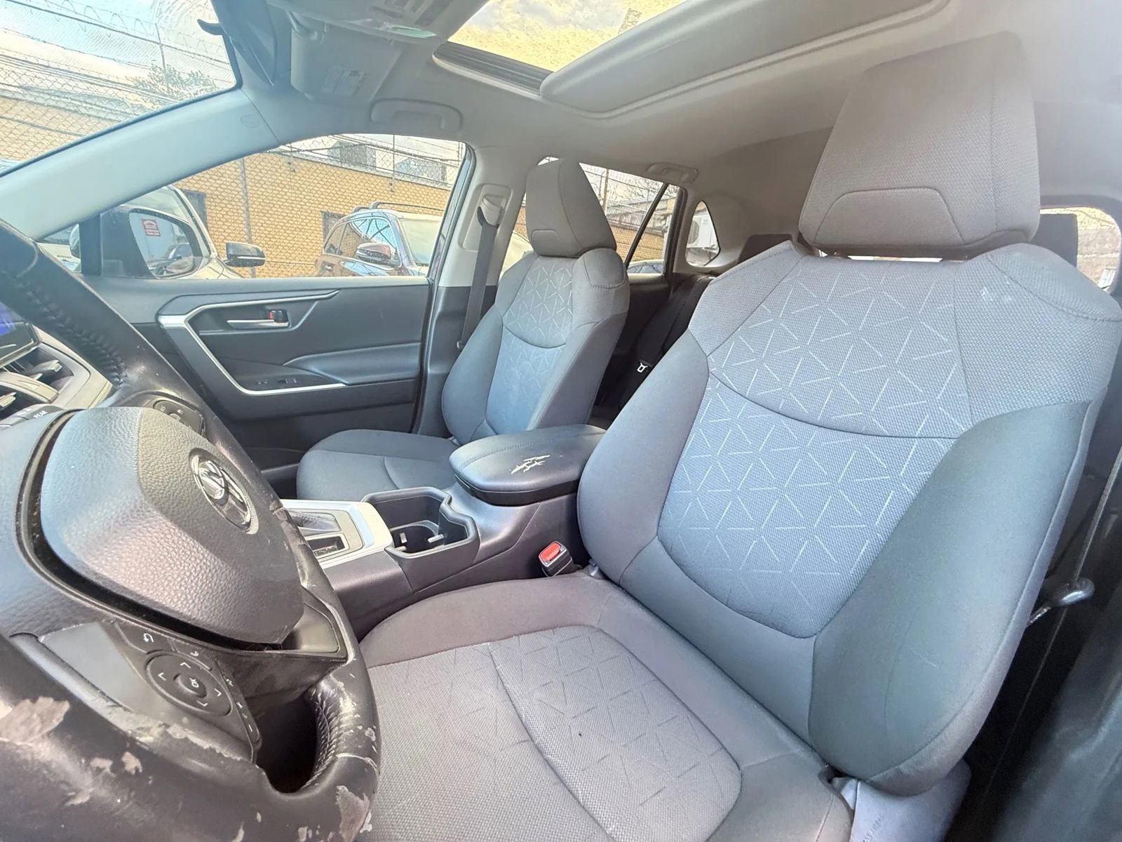 Used 2024 Toyota RAV4 XLE image 10