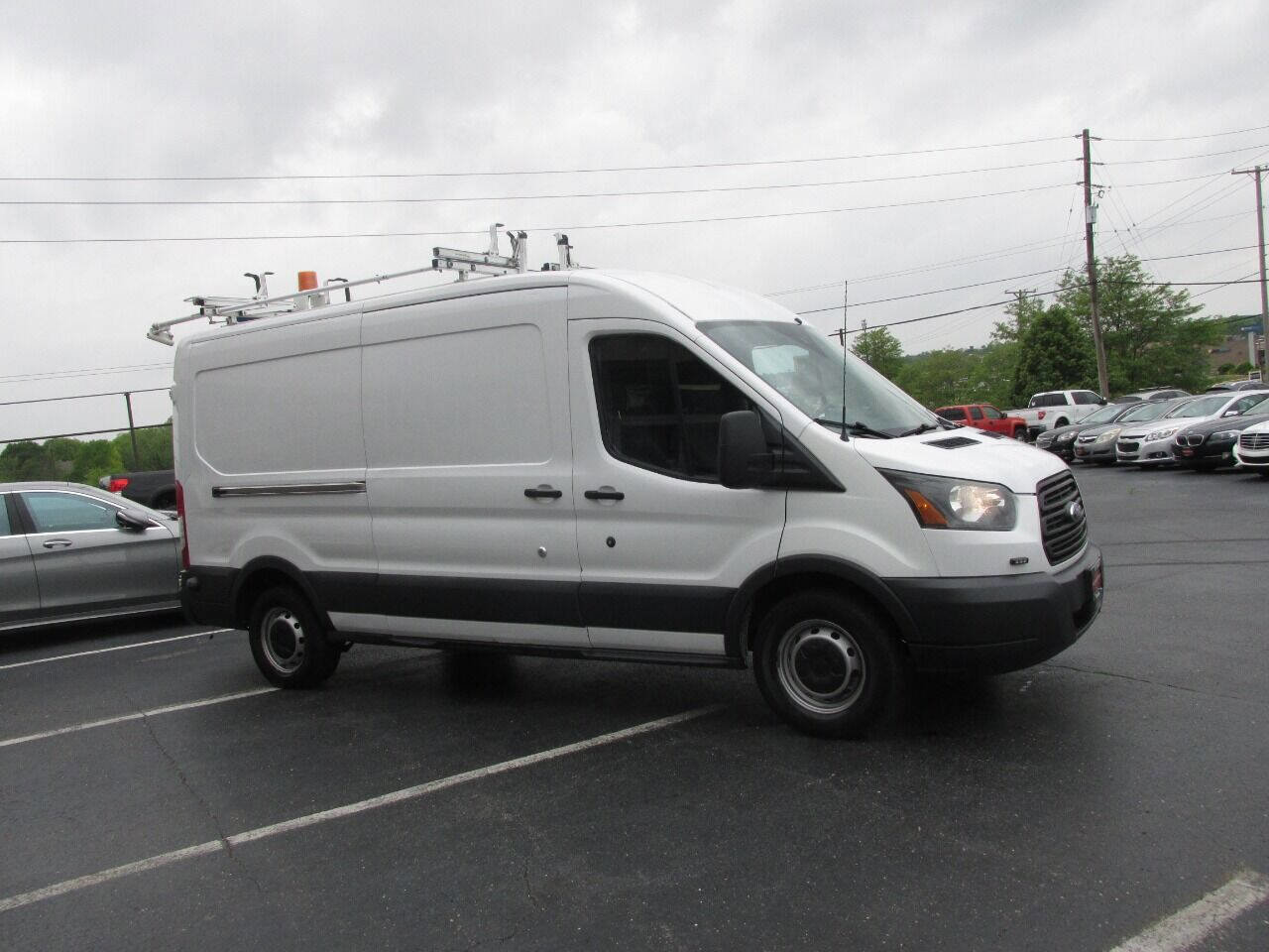 Used 2015 Ford Transit 150 148 Medium Roof image 5