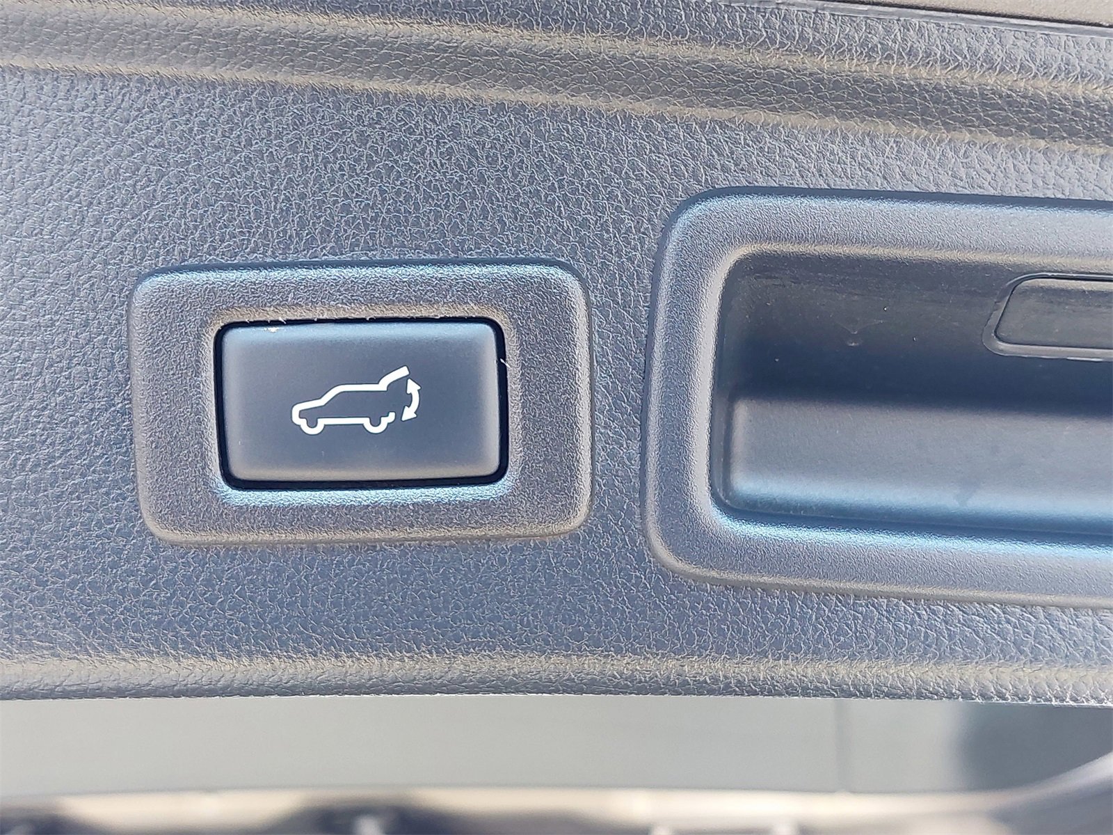 Used 2017 Subaru Forester 2.0XT Touring image 13