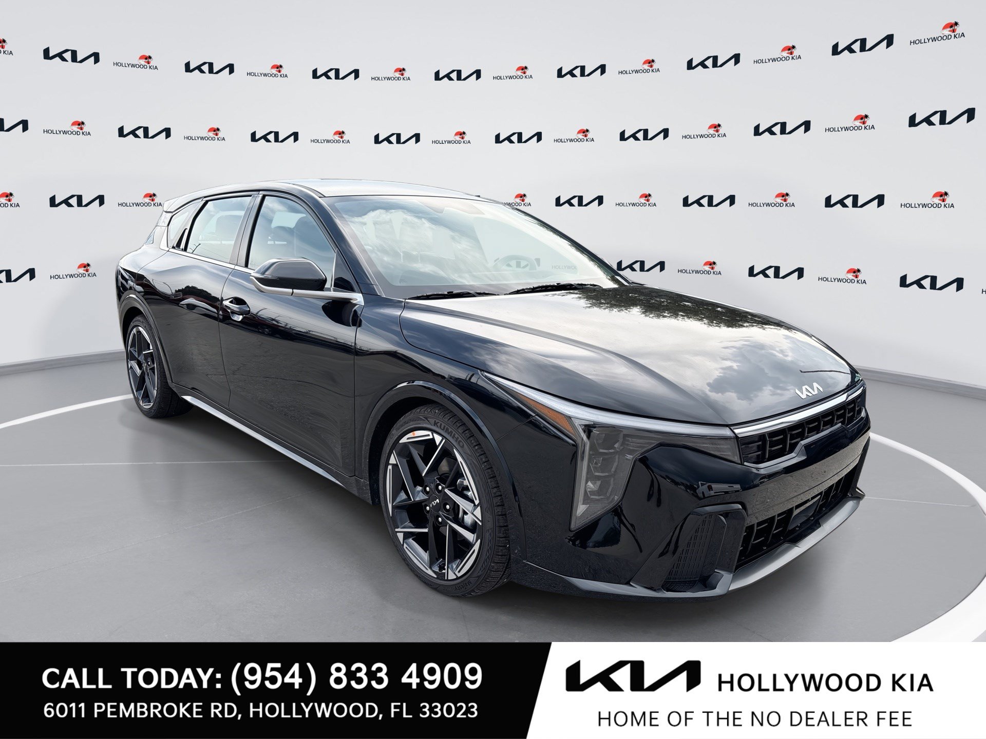 New 2026 Kia K4 GT-Line FWD image 1