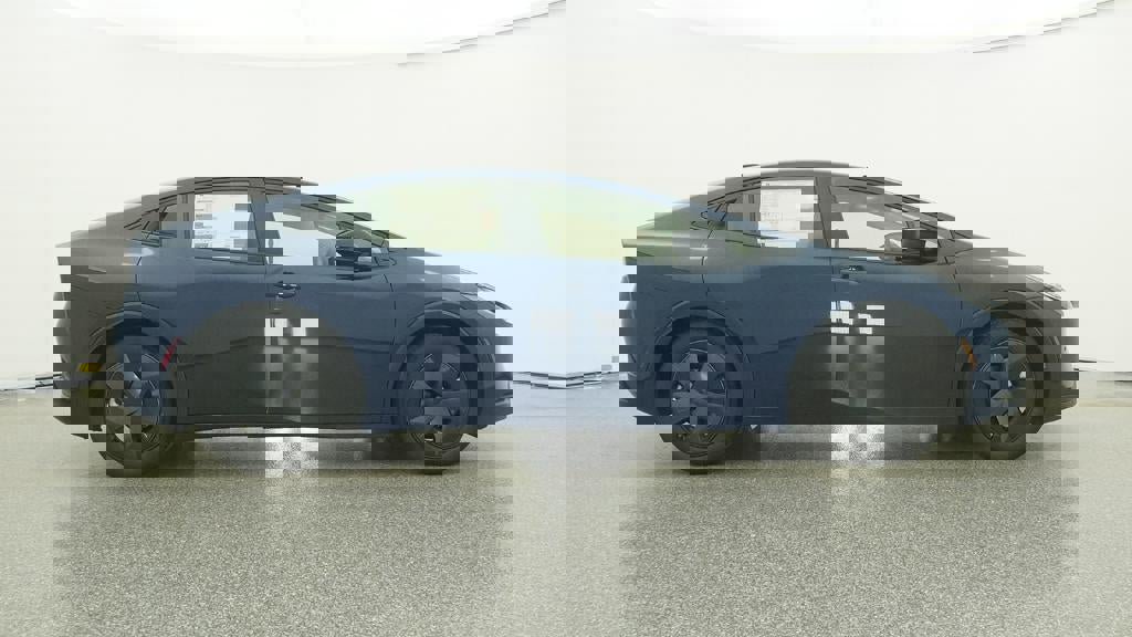 New 2026 Toyota Prius LE image 27