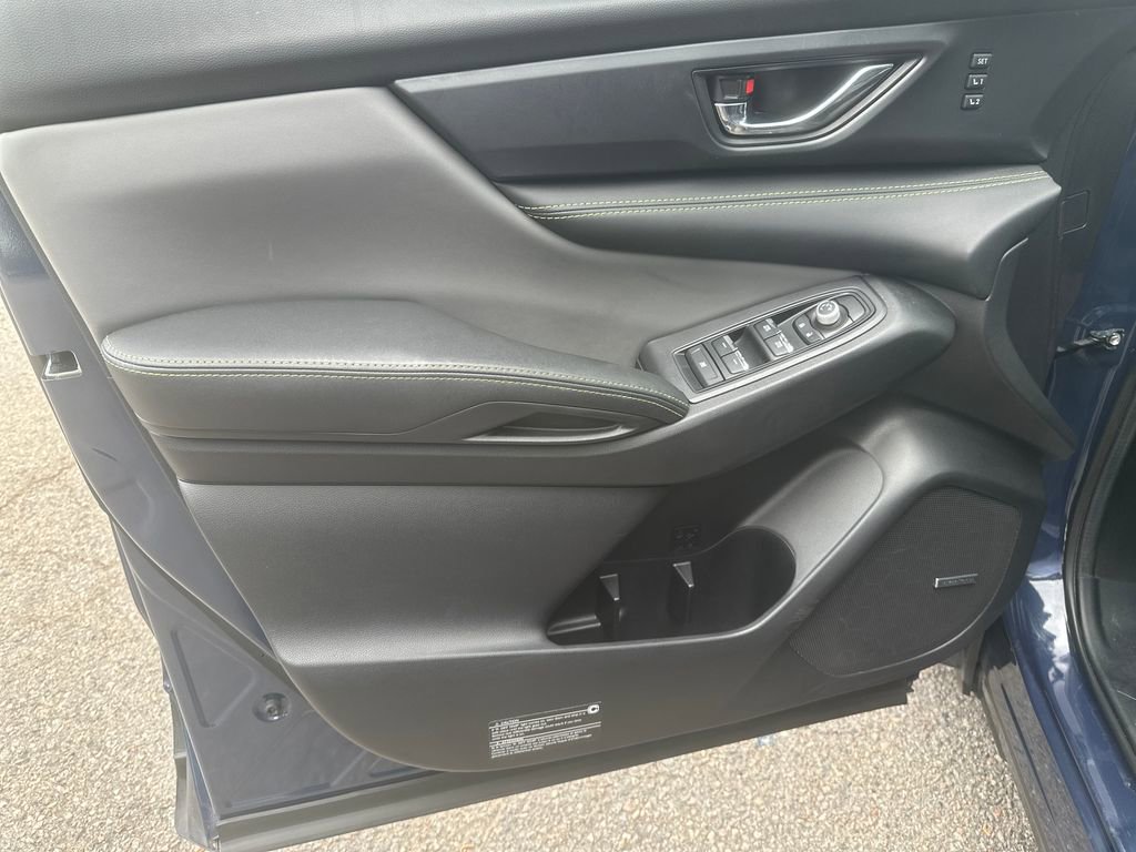 Used 2023 Subaru Ascent Onyx Edition Limited image 7