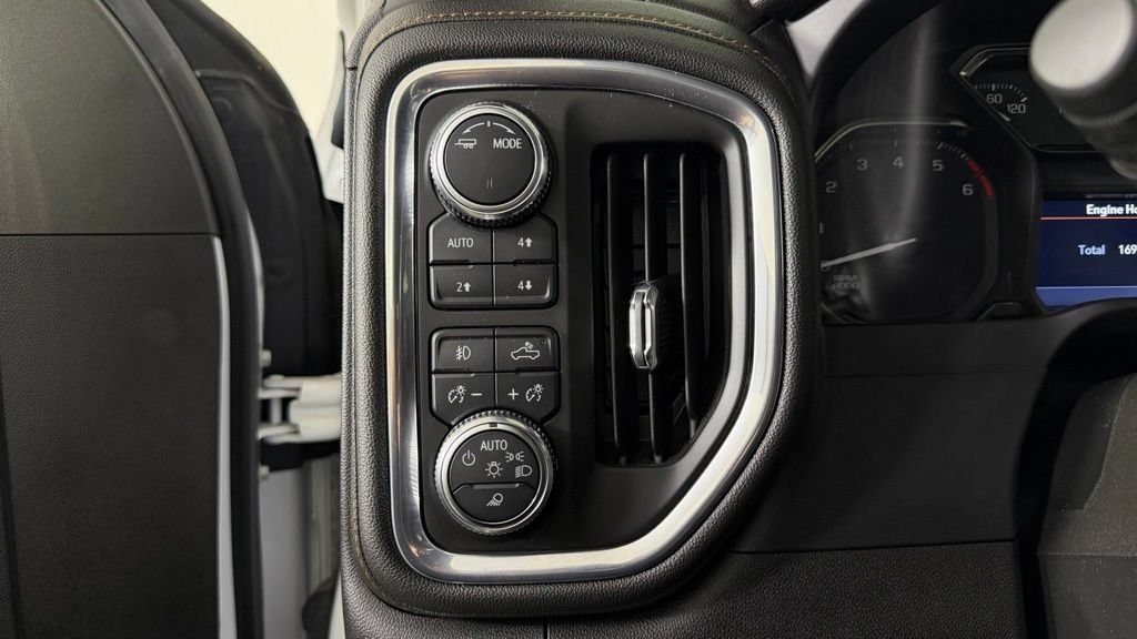 Used 2021 GMC Sierra 1500 AT4 AWD/4WD image 14