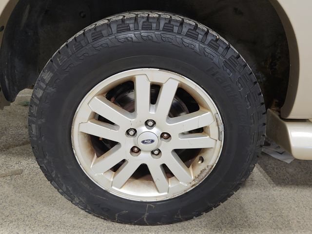 Used 2007 Ford Explorer Eddie Bauer AWD/4WD image 26
