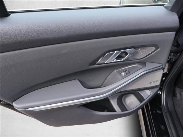 Used 2019 BMW 330i Sedan w/ Premium Package image 23