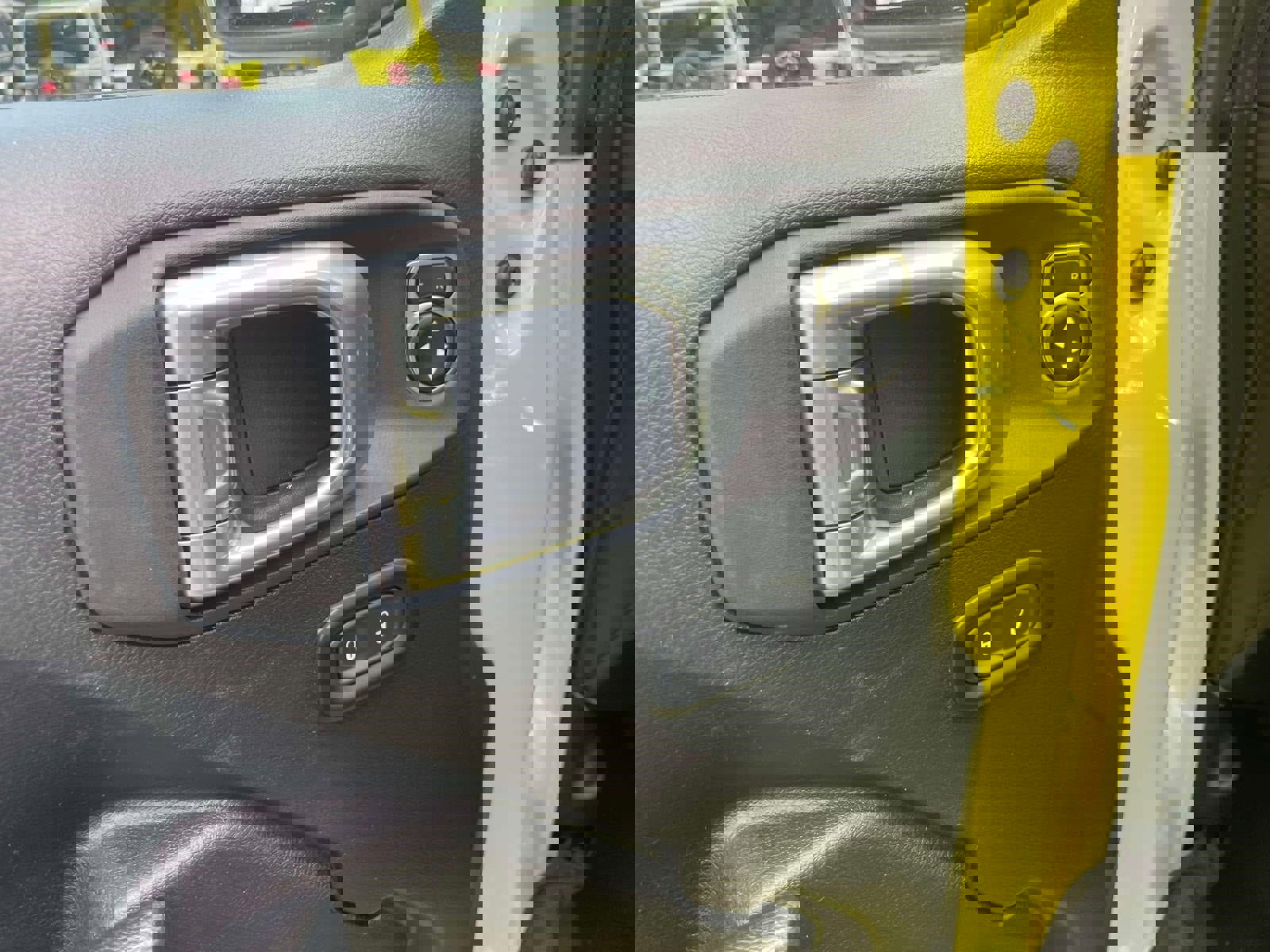 Used 2024 Jeep Wrangler Unlimited Rubicon image 17