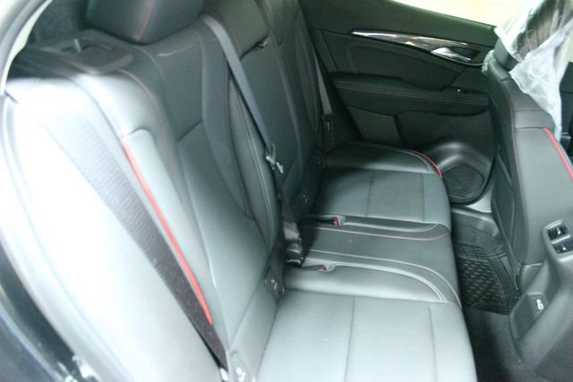 Used 2023 Buick Envision Essence w/ Sport Touring Package image 9
