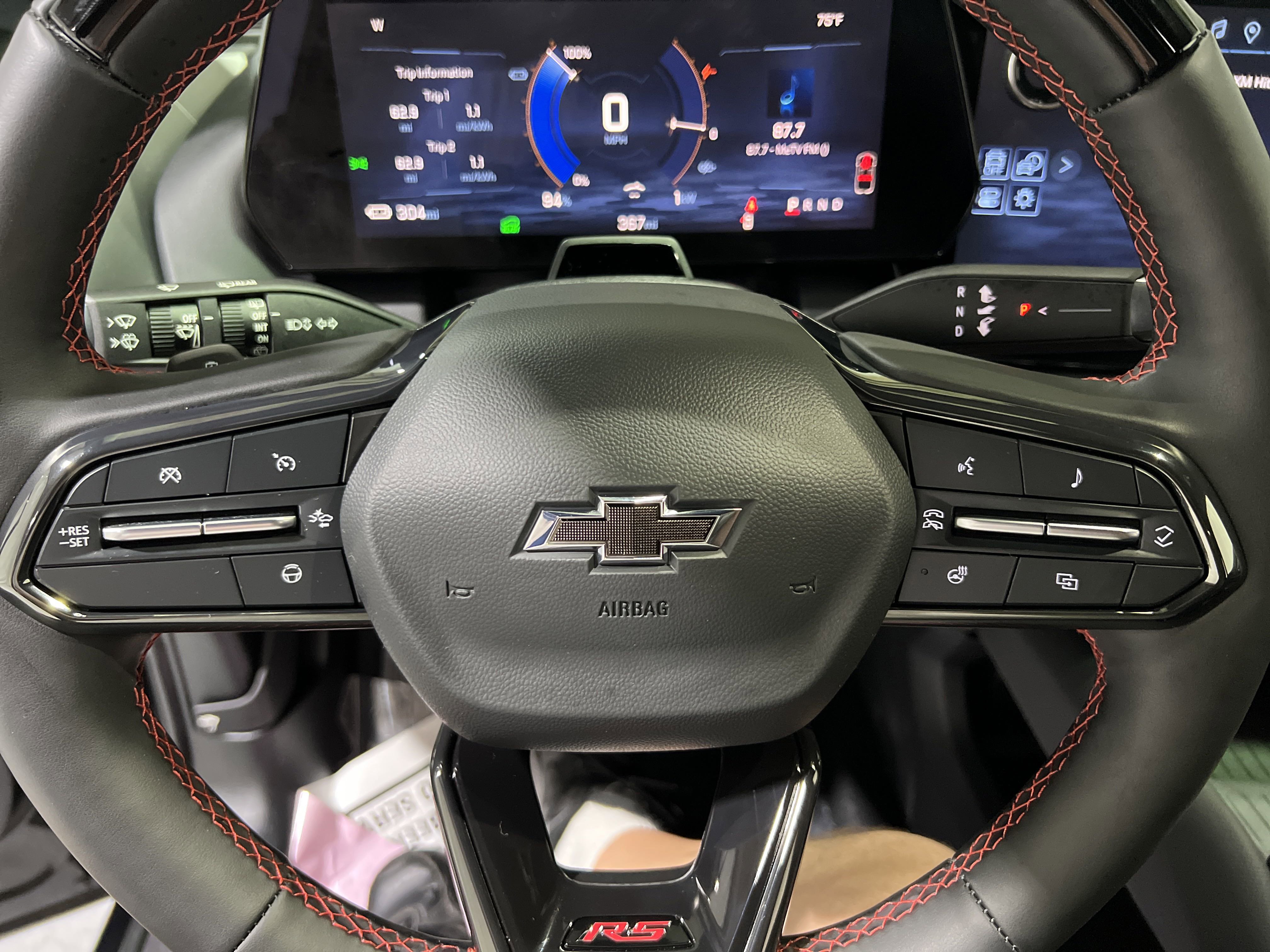 Certified 2024 Chevrolet Equinox EV RS image 21