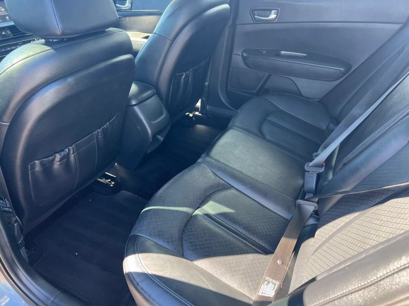 Used 2020 Kia Optima SE FWD image 17