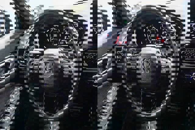 Used 2024 Honda Civic Sport image 16