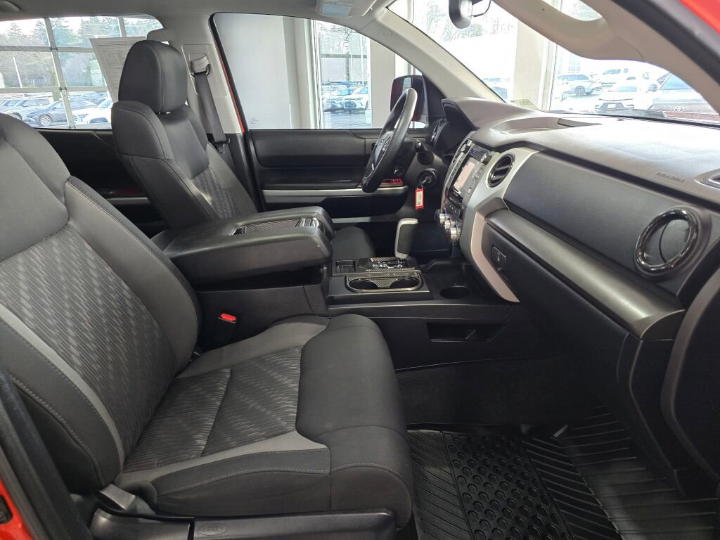 Used 2018 Toyota Tundra Limited image 44