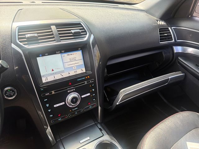 Used 2018 Ford Explorer Sport AWD/4WD image 36