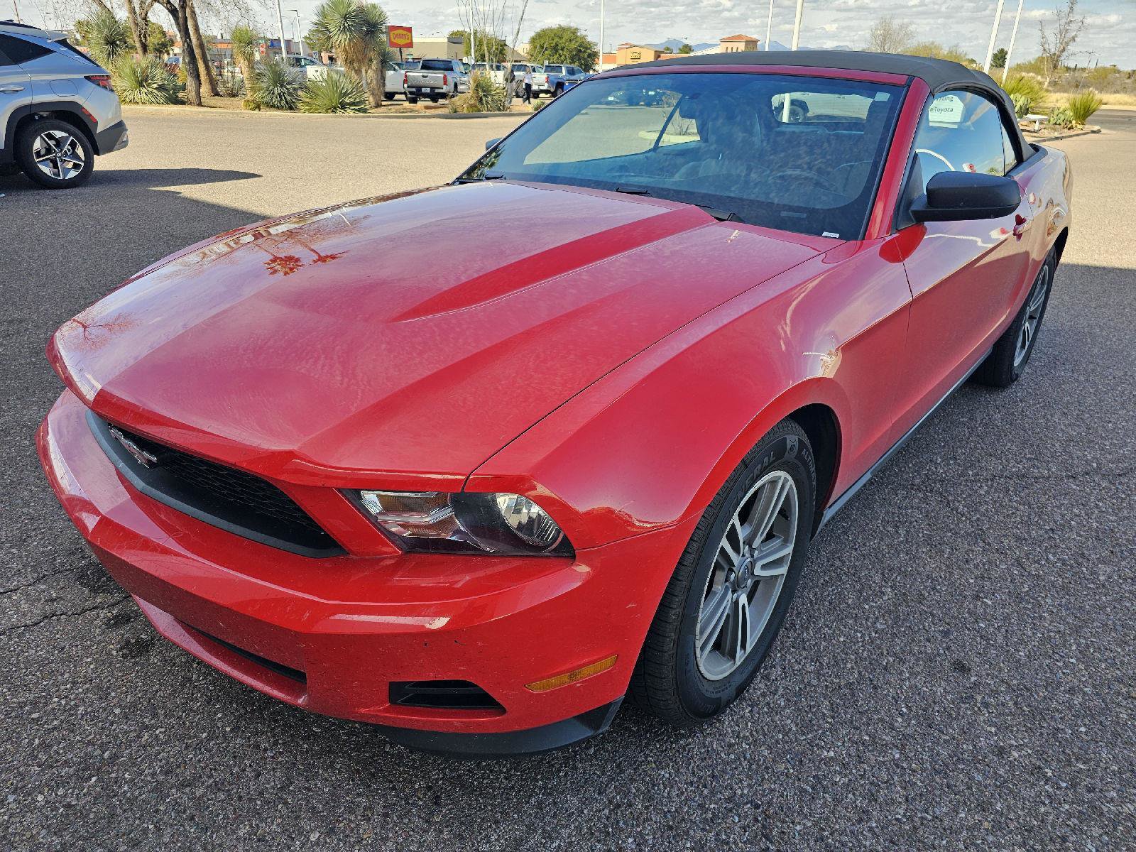 Used 2011 Ford Mustang Premium w/ Comfort Pkg image 1