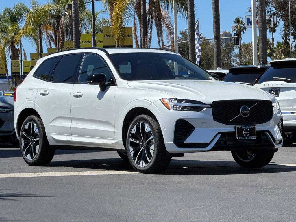 New 2026 Volvo XC60 T8 Plus w/ Protection Package Premier AWD/4WD image 7