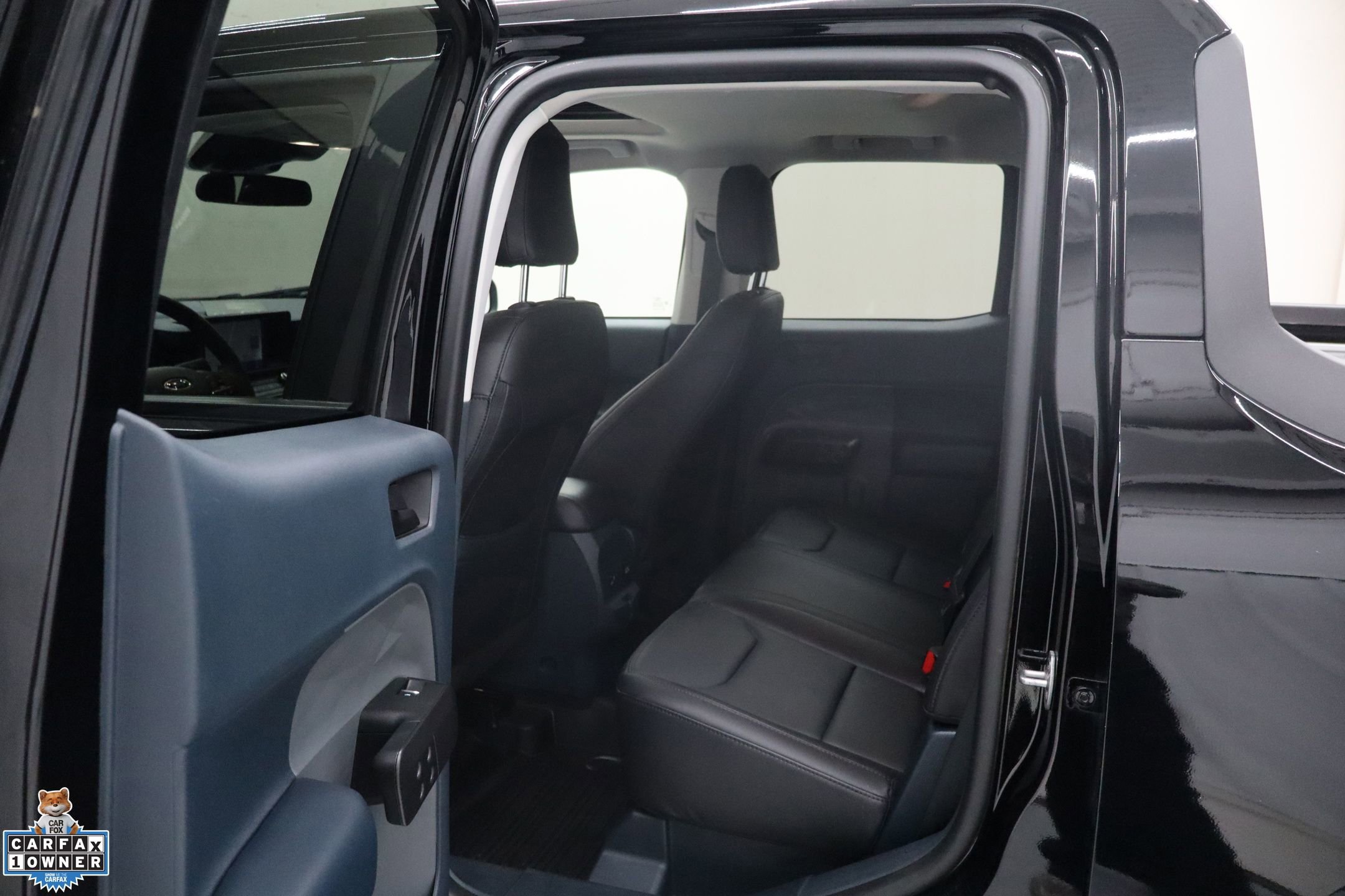 Used 2024 Ford Maverick Lariat w/ Black Appearance Package image 27