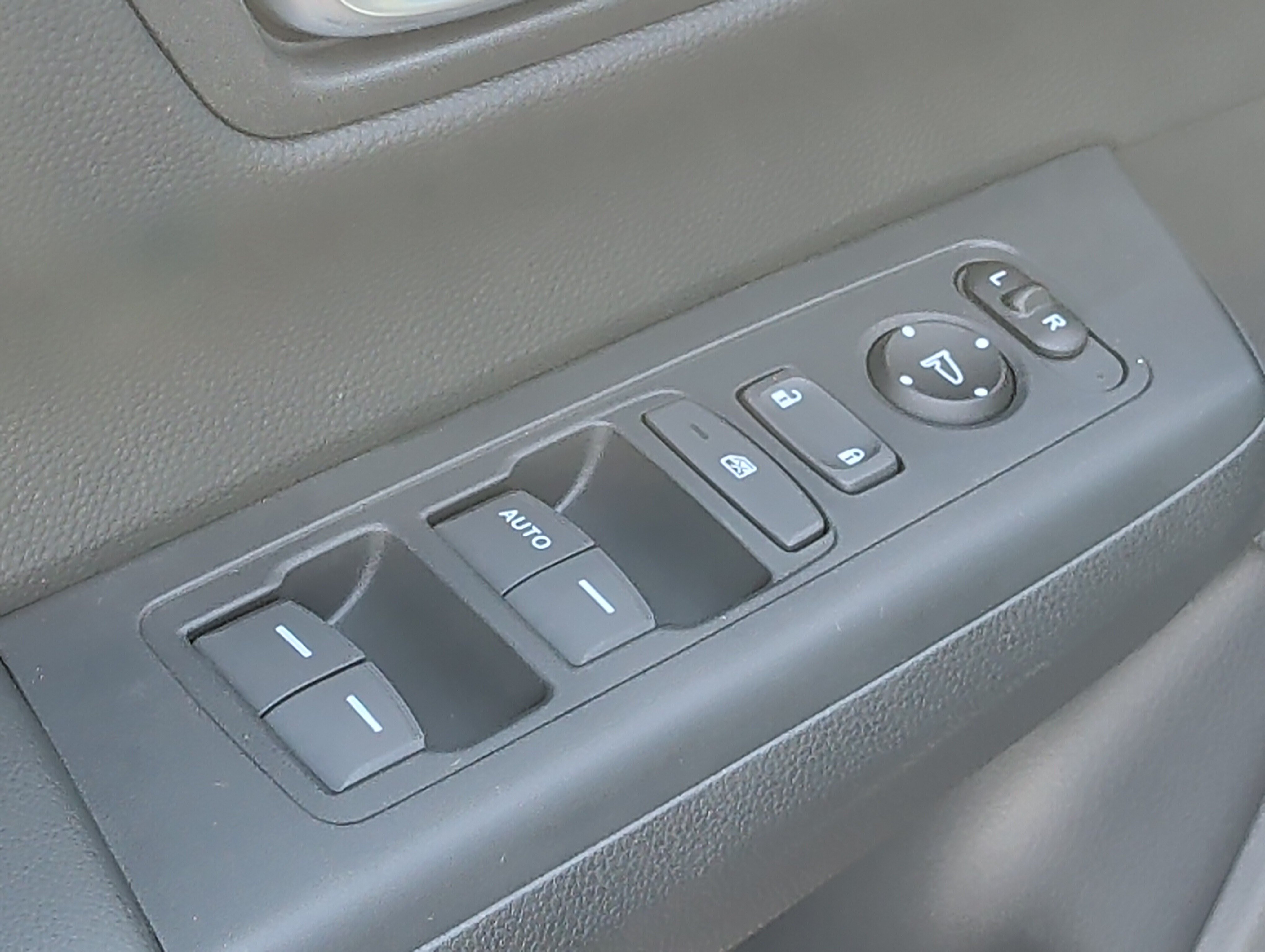 New 2027 Honda CR-V LX image 20