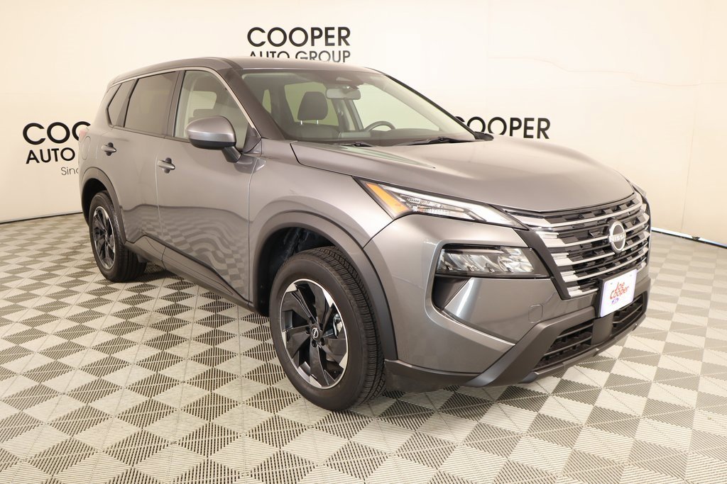 Used 2024 Nissan Rogue SV