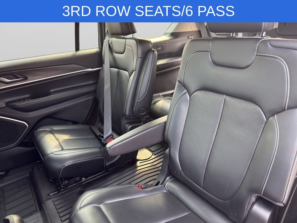 Used 2021 Jeep Grand Cherokee L Limited AWD/4WD image 3